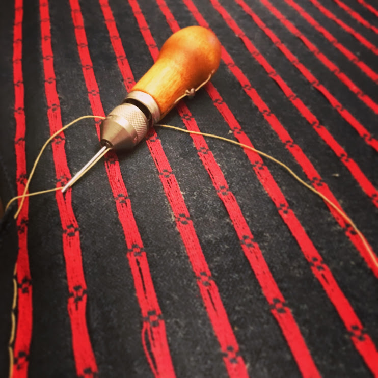 Picture of the meditation cushion being sewed with Speedy Stitcher.